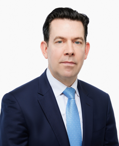 Michael Bender headshot